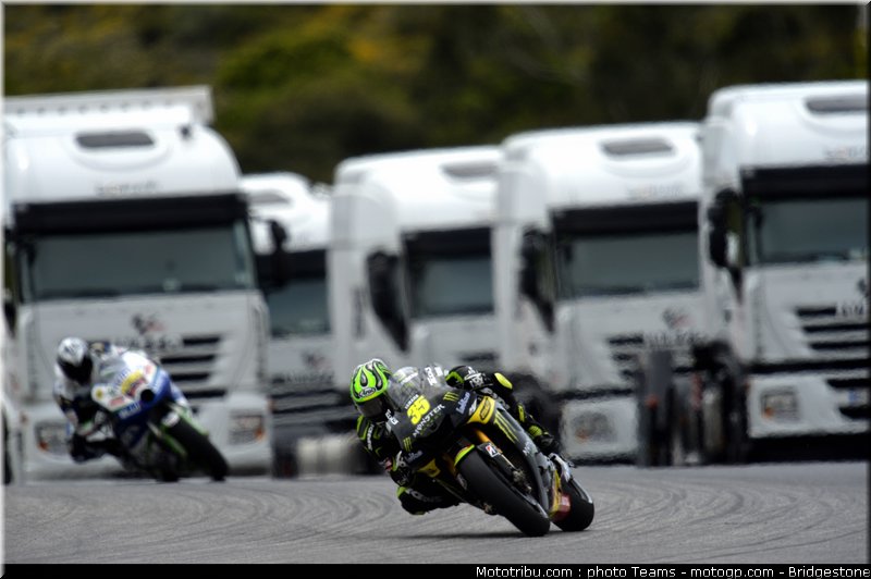 motogp_crutchlow_0027_portugal_estoril_2012