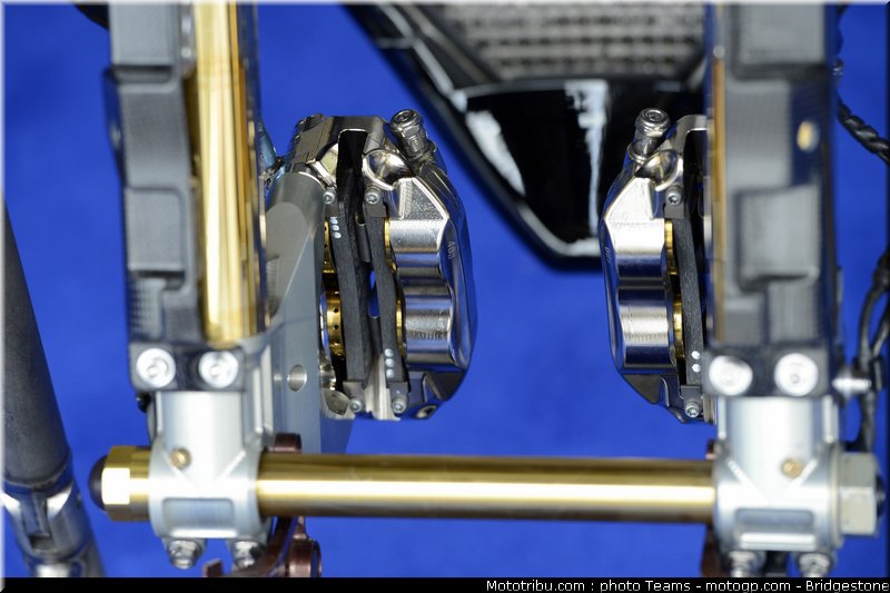 motogp_lorenzo_0019_portugal_estoril_2012