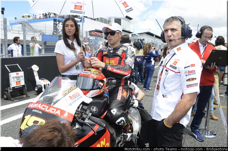 motogp_pitbabe_0010_portugal_estoril_2012