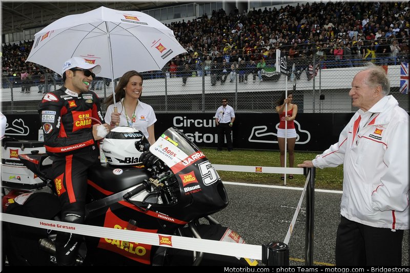 motogp_pitbabe_0012_portugal_estoril_2012