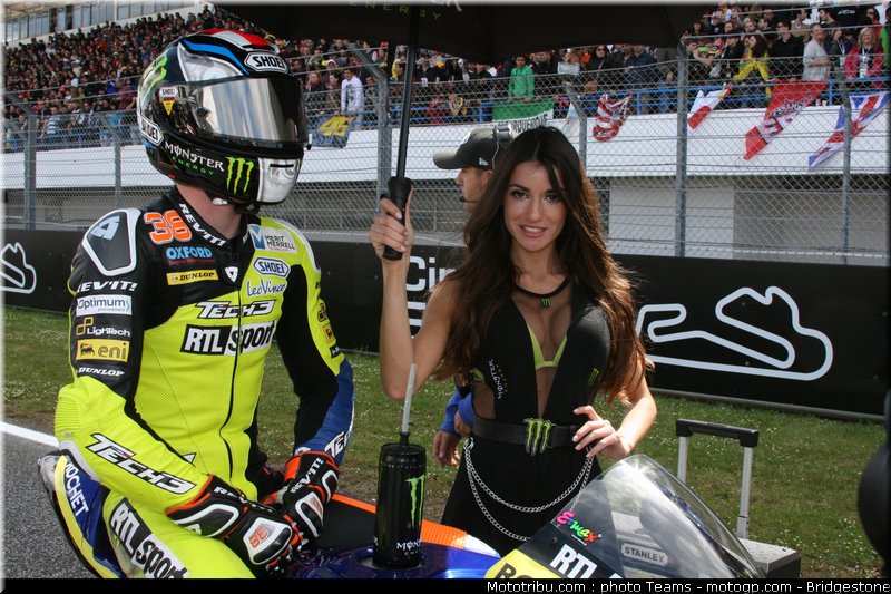 motogp_pitbabe_0024_portugal_estoril_2012