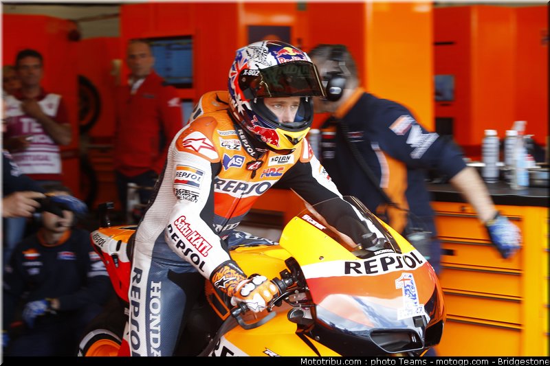 motogp_stoner_0003_portugal_estoril_2012