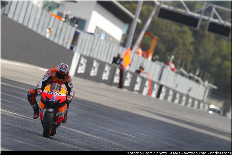 motogp_stoner_0019_portugal_estoril_2012