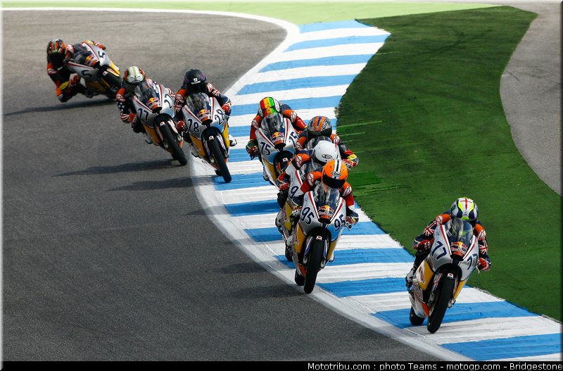 red_bull_rookie_cup_0020_portugal_estoril_2012