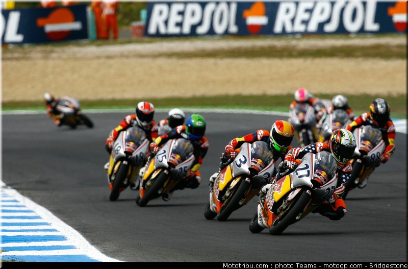 red_bull_rookie_cup_0040_portugal_estoril_2012