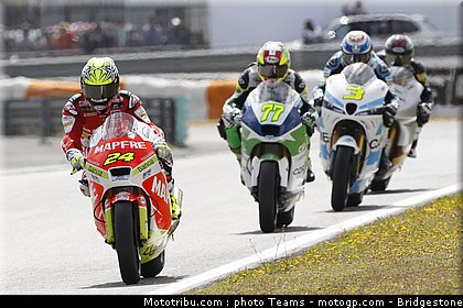 moto2_0075_portugal_estoril_2012.jpg