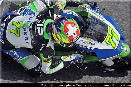 moto2_aegerter_0004_portugal_estoril_2012.jpg