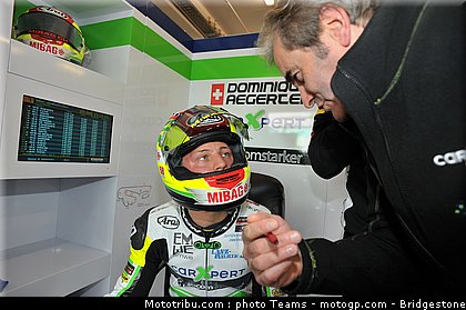 moto2_aegerter_0017_portugal_estoril_2012.jpg