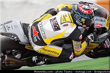 moto2_luthi_0003_portugal_estoril_2012.jpg