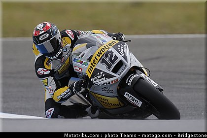 moto2_luthi_0007_portugal_estoril_2012.jpg