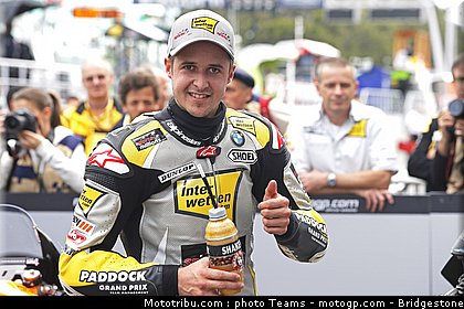 moto2_luthi_0019_portugal_estoril_2012.jpg