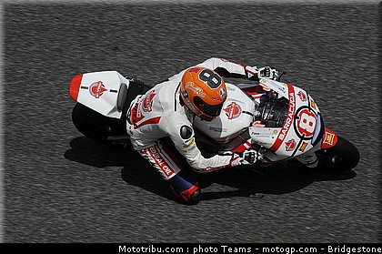 moto2_rea_0001_portugal_estoril_2012.jpg