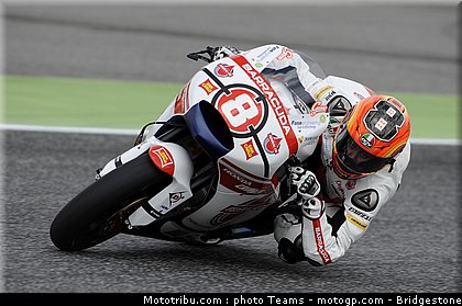 moto2_rea_0005_portugal_estoril_2012.jpg