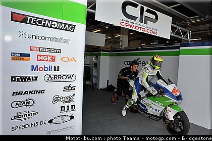 moto2_rolfo_0015_portugal_estoril_2012.jpg