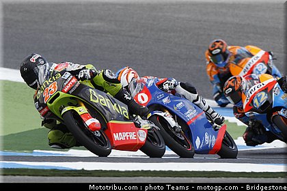 moto3_035_portugal_estoril_2012.jpg