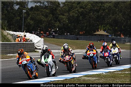 moto3_047_portugal_estoril_2012.jpg