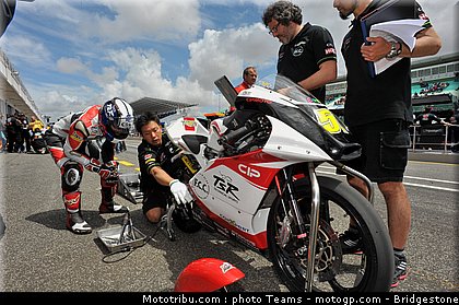 moto3_fuji_016_portugal_estoril_2012.jpg