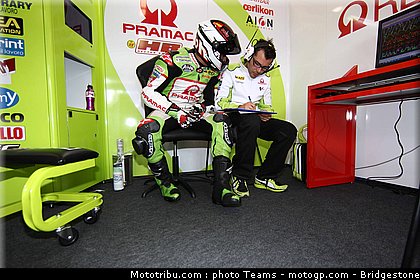 motogp_barbera_0012_portugal_estoril_2012.jpg