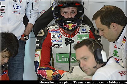 motogp_bradl_0061_portugal_estoril_2012.jpg