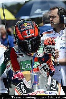 motogp_bradl_0079_portugal_estoril_2012.jpg