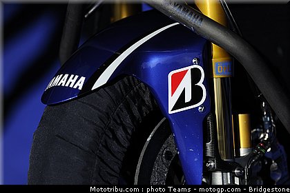 motogp_bridgestone_0001_portugal_estoril_2012.jpg