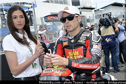 motogp_pitbabe_0011_portugal_estoril_2012.jpg