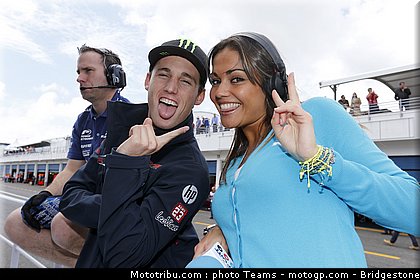 motogp_pitbabe_0013_portugal_estoril_2012.jpg