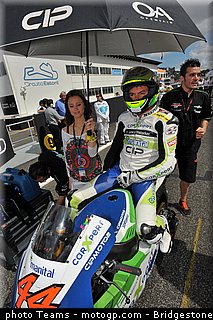 motogp_pitbabe_0015_portugal_estoril_2012.jpg