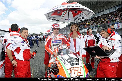 motogp_pitbabe_0017_portugal_estoril_2012.jpg