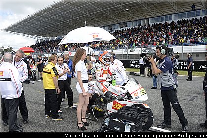 motogp_pitbabe_0019_portugal_estoril_2012.jpg