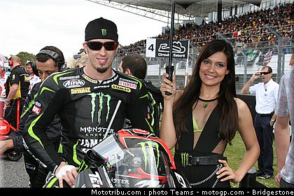 motogp_pitbabe_0025_portugal_estoril_2012.jpg