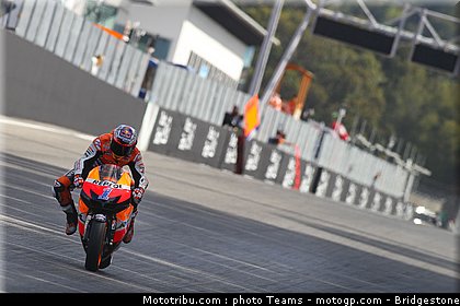 motogp_stoner_0019_portugal_estoril_2012.jpg
