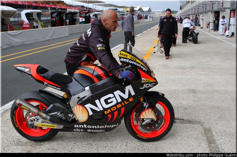 moto2_de_angelis_0006_france_le_mans_2012
