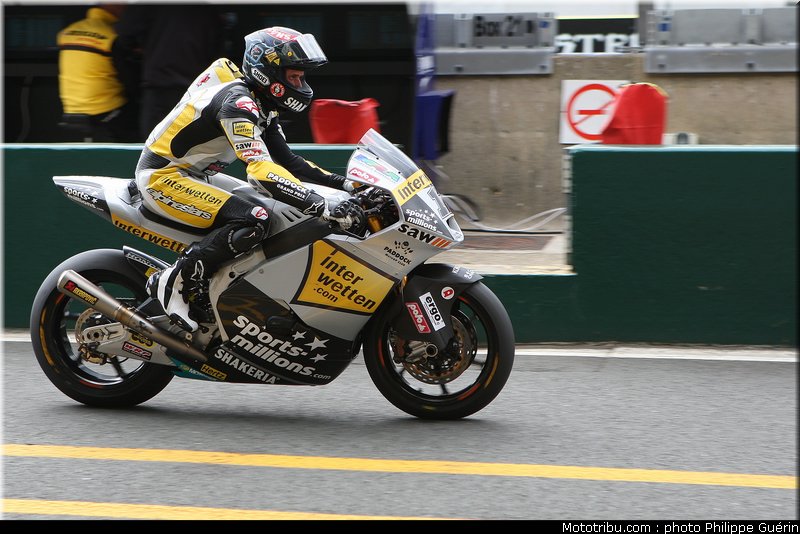 moto2_luthi_0016_france_le_mans_2012