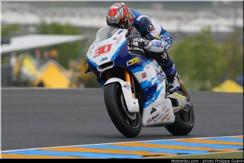 moto2_nakagami_0004_france_le_mans_2012