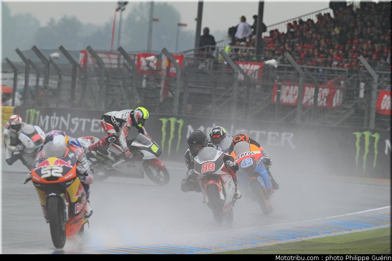 moto3_0015_france_le_mans_2012