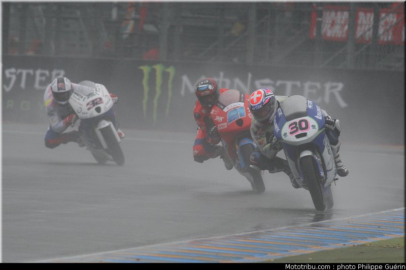 moto3_0041_france_le_mans_2012