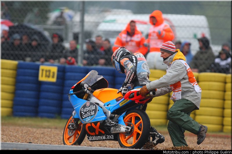 moto3_0071_france_le_mans_2012