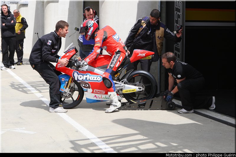 moto3_moreno_0002_france_le_mans_2012