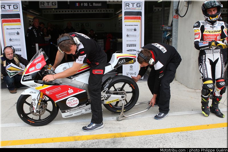 moto3_rossi_0029_france_le_mans_2012