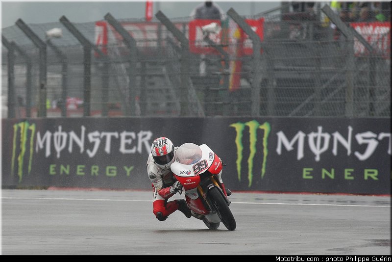 moto3_webb_0003_france_le_mans_2012