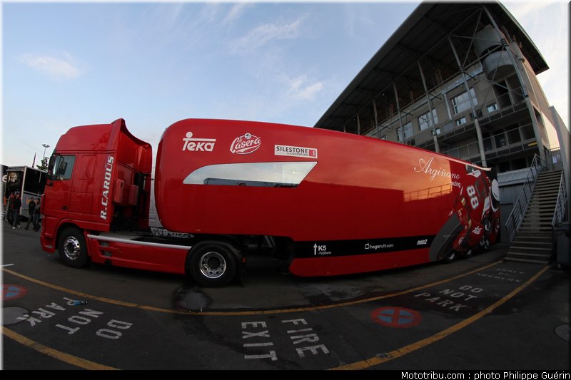 motogp_ambiance_0025_france_le_mans_2012