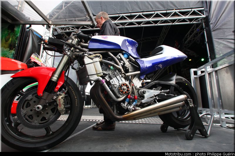 motogp_ambiance_0079_france_le_mans_2012