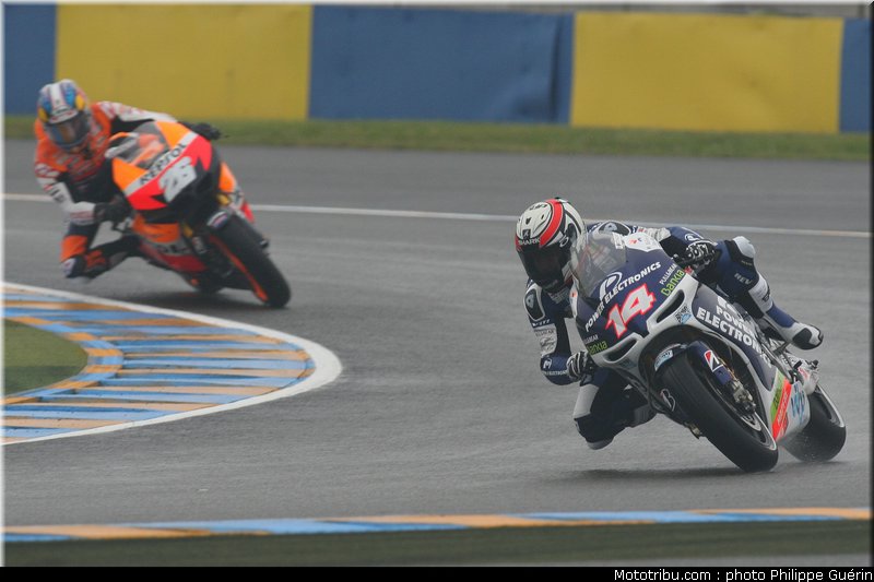 motogp_de_puniet_0013_france_le_mans_2012