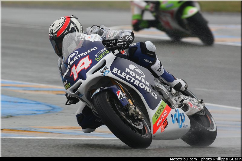 motogp_de_puniet_0017_france_le_mans_2012