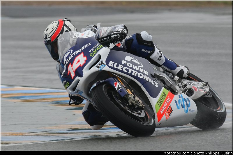 motogp_de_puniet_0018_france_le_mans_2012