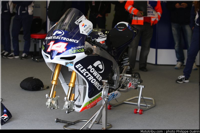 motogp_de_puniet_0023_france_le_mans_2012