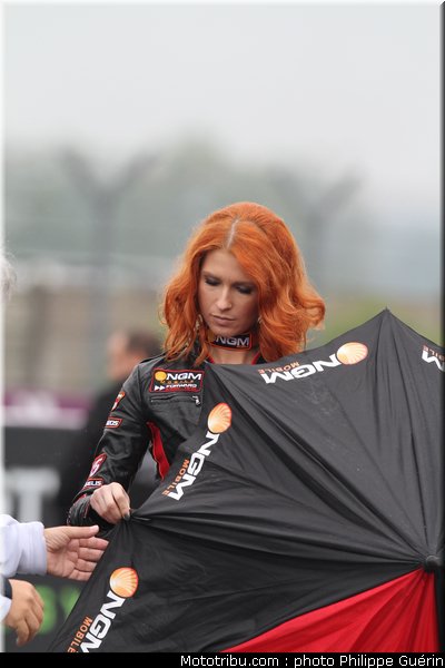 motogp_pitbabe_0010_france_le_mans_2012