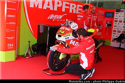 moto2_elias_0006_france_le_mans_2012.jpg