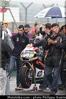 moto2_espargaro_p_0004_france_le_mans_2012.jpg